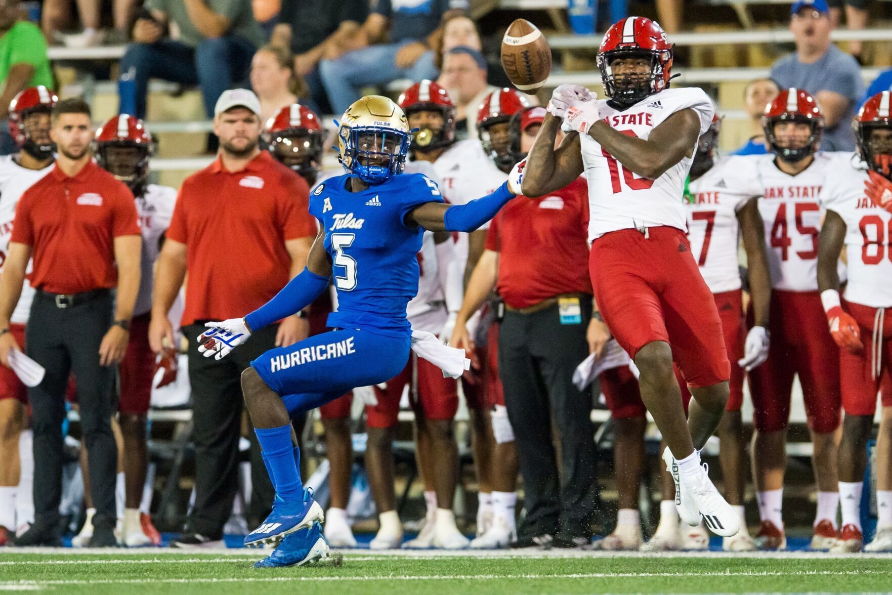 CB Kenny Solomon